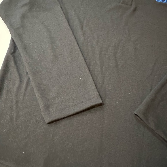 UCLA Bruins Men’s Jordan 1/4 Zip Pullover Retails For $85 - Picture 3 of 13